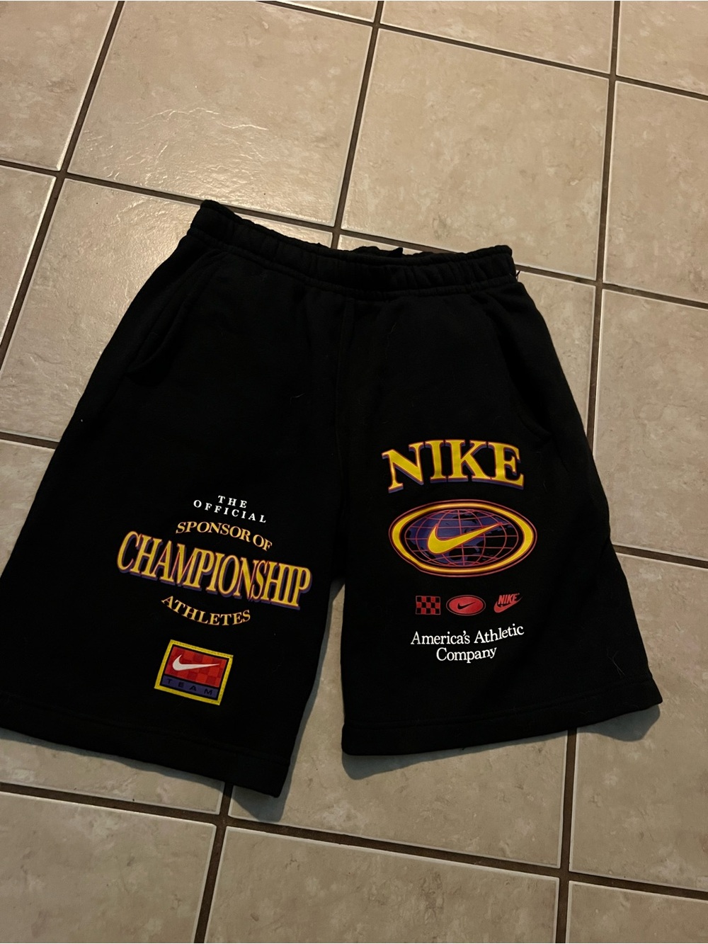 Nike Sportswear Essentials Americana Sweat Shorts Men's Small Black DV9623-010